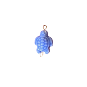 Breloque tortue bleue