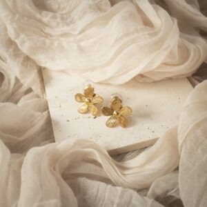 Boucles d’oreilles clip « Marguerite »